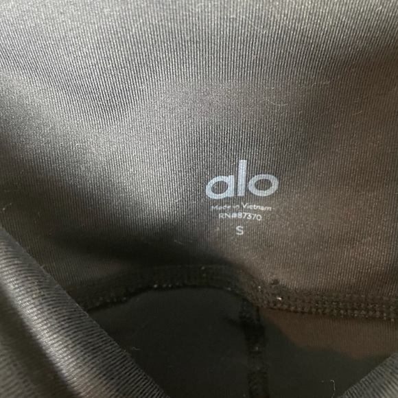 alo yoga high rise airbrush cropped leggings 21” - Picture 4 of 5